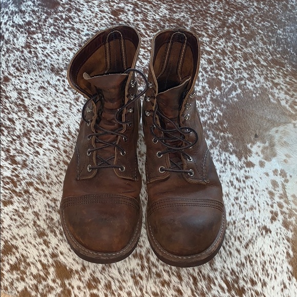 red wing d width